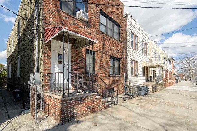 143 Nelson Ave, Jersey City, NJ 07307 - House for Rent in Jersey City ...