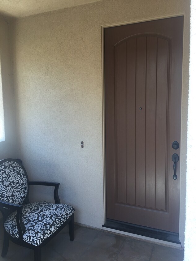 entry way - 5143 Whetstone Way
