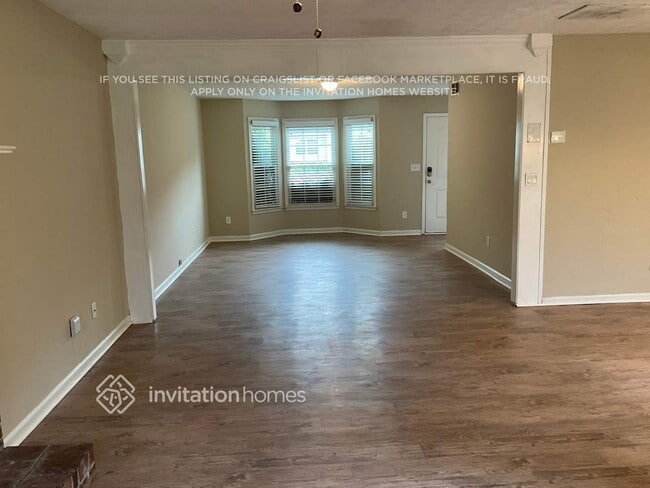 Foto del edificio - 3925 Riversong Dr NW