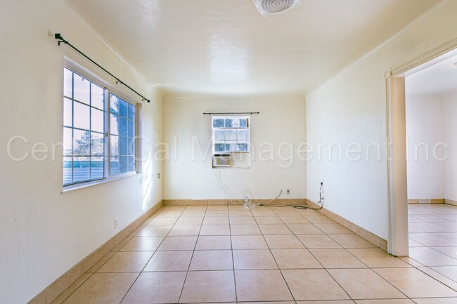Building Photo - 1321 Washington Ave