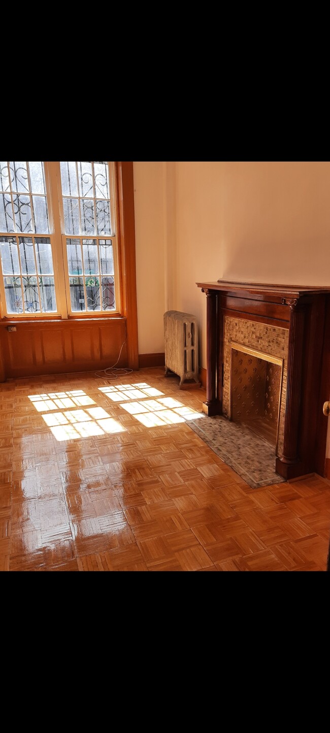 Foto del edificio - 627 W 142nd St