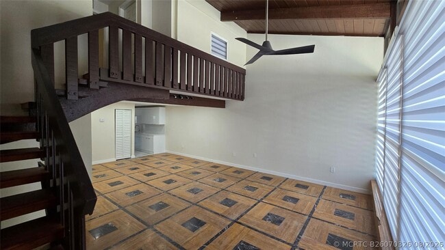 Building Photo - 2421 N 40th Ave