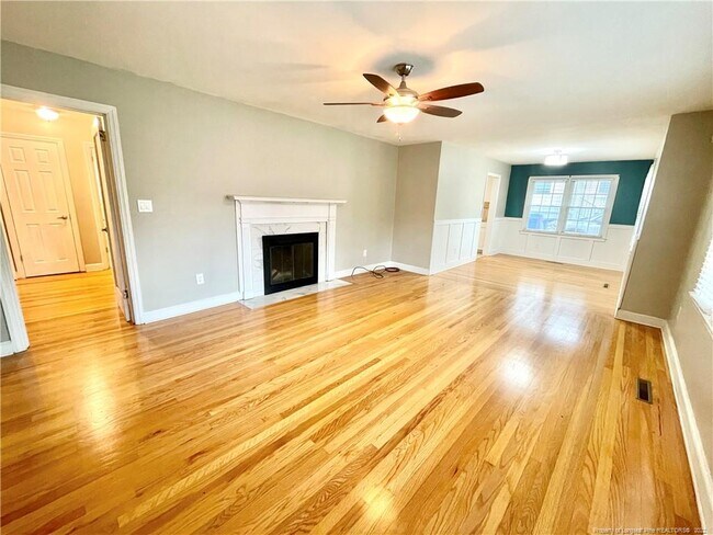 Foto del edificio - 1430 Pine Valley Loop