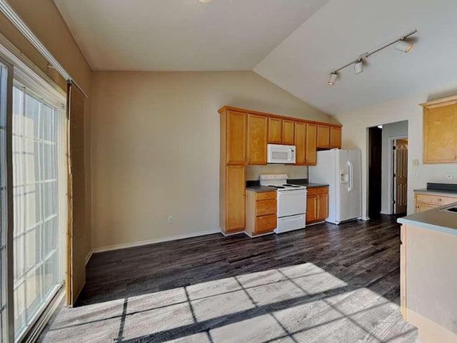 Building Photo - 5785 Alafia Ct