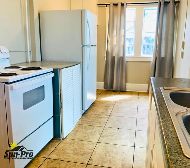 Foto del edificio - 808 S Grandview Ave