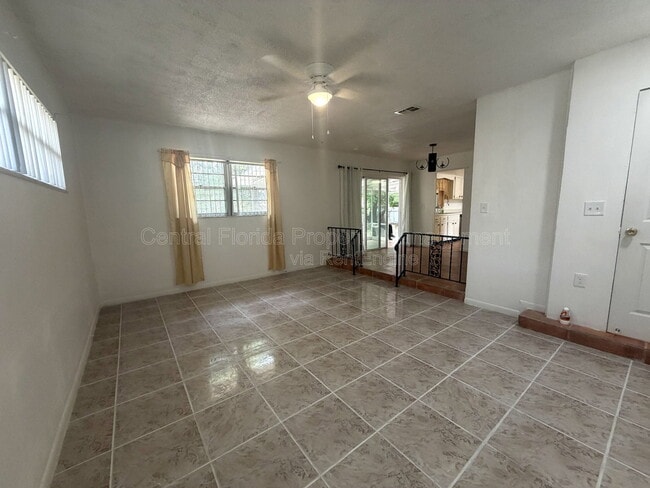 Building Photo - 7010 Ironwood Dr