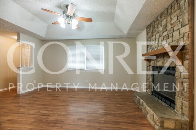 Foto del edificio - 3 Bdrm, 2.5 Bath move in ready in Lee's Su...
