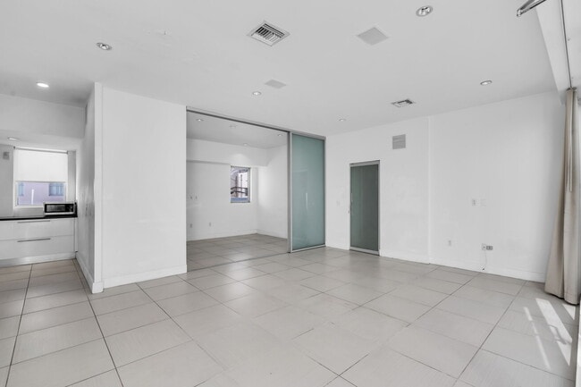 Foto del edificio - 229 8th St