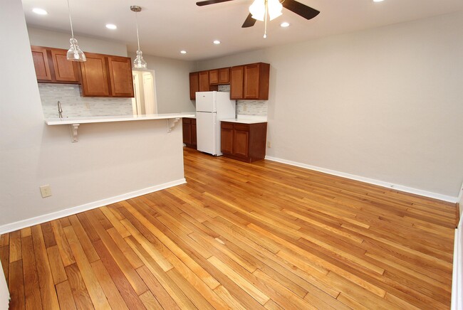 Foto del edificio - 590 S Negley Ave