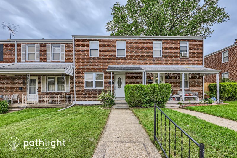 Foto principal - 8516 Willow Oak Rd