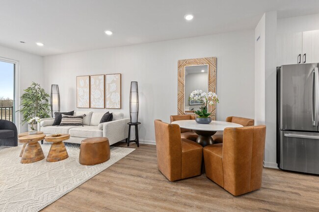 Foto del edificio - The Residences at Sakura Novi