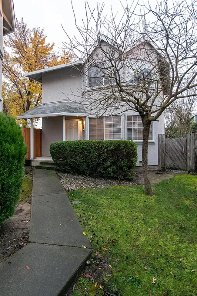 Foto del edificio - 924 E Cotati Ave