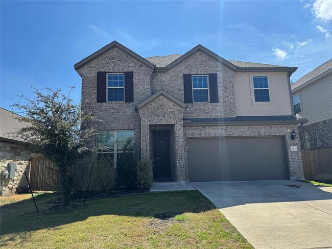 Foto del edificio - 623 Pheasant Hill Ln