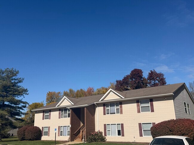 Foto del edificio - Owensville Manor