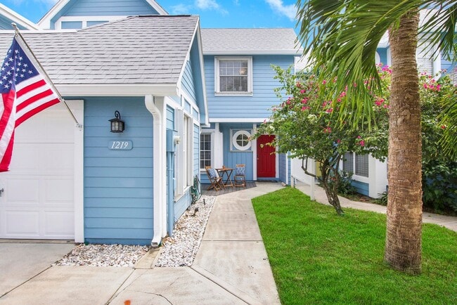Building Photo - 1219 Ocean Dunes Cir