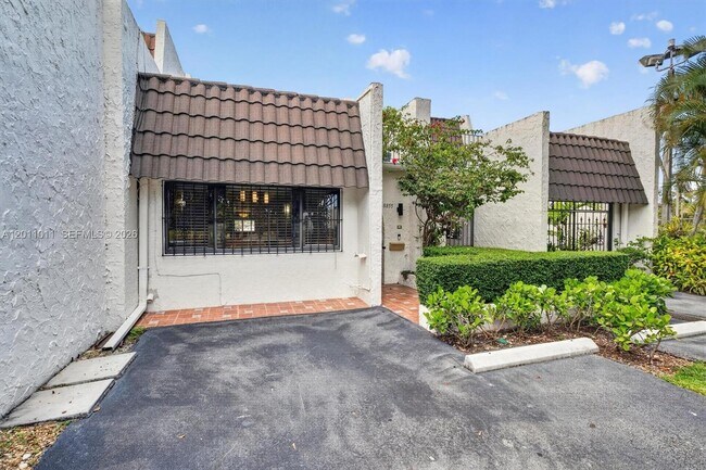 Foto del edificio - 8855 SW 62nd Terrace
