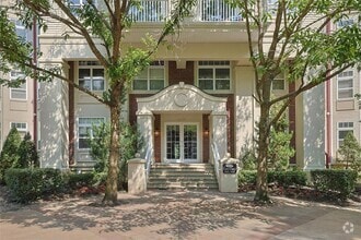 Building Photo - 3216 Leeward Dr
