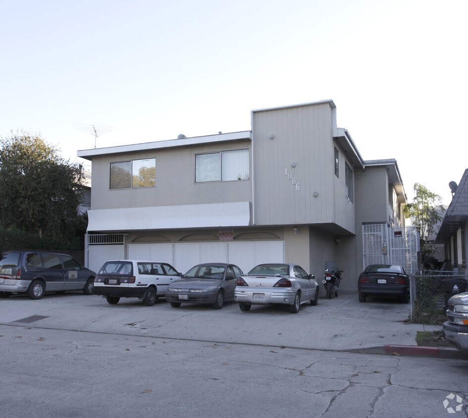 Primary Photo - 1006 Wilcox Ave