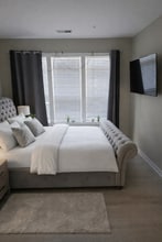 Building Photo - 4 Haddon Blvd