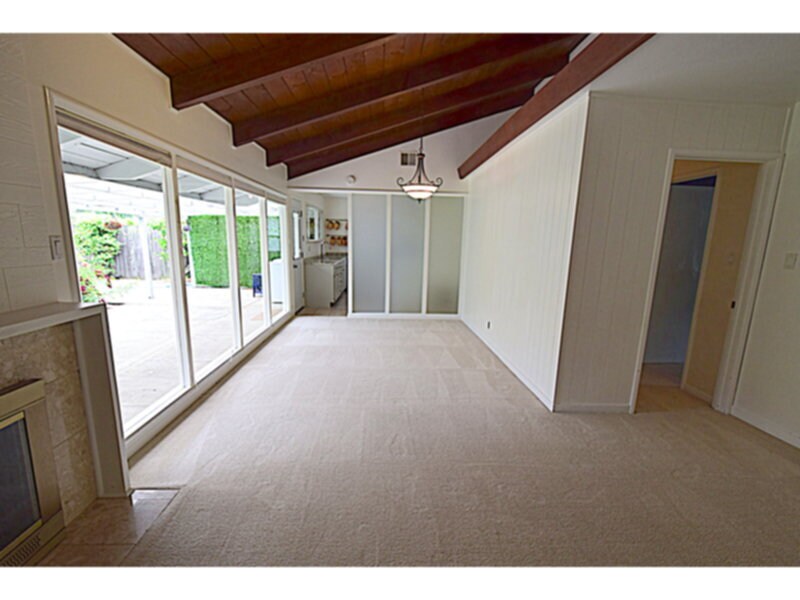 Primary Photo - 128 Blackfield Dr