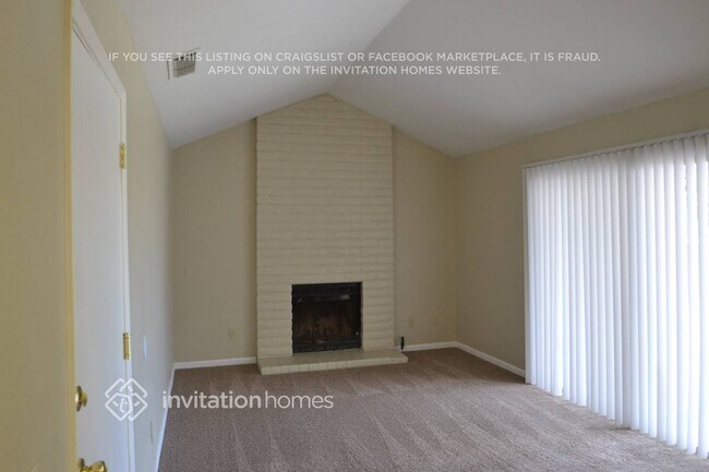 Foto del edificio - 18 Dempster Ct