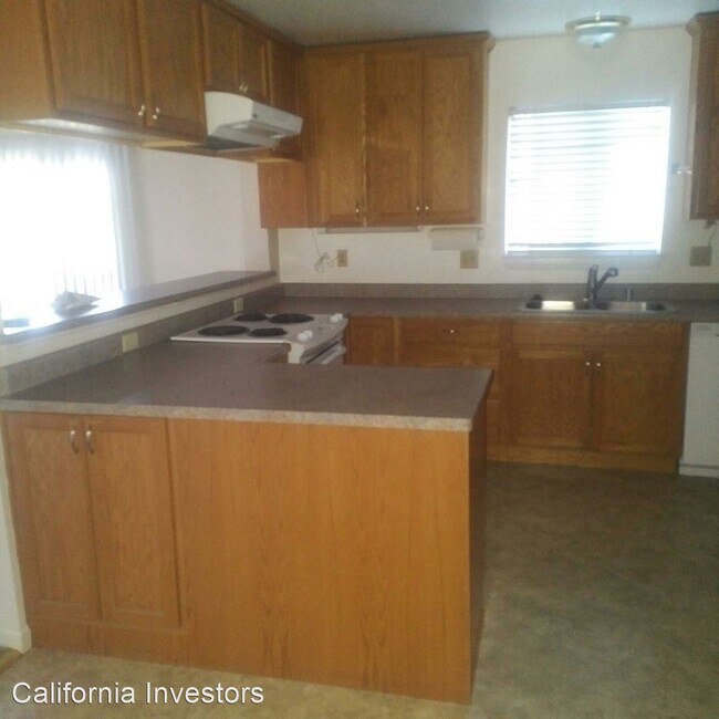 Foto del edificio - 3 br, 2 bath House - 11435 Edgewood Road