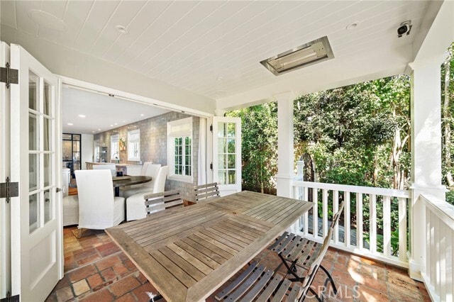 Building Photo - 464 Holly St