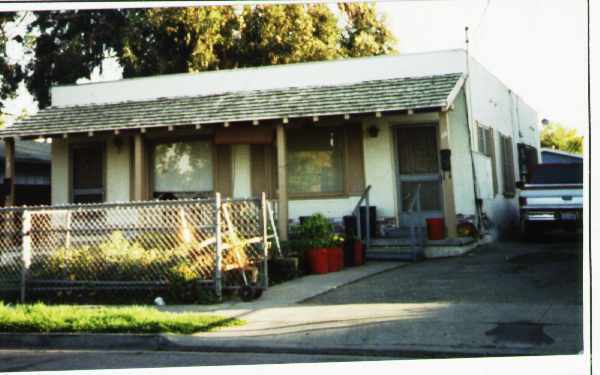 Building Photo - 66-70 Buchanan Ct