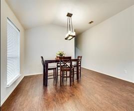 Building Photo - 122 Wildhaven Dr