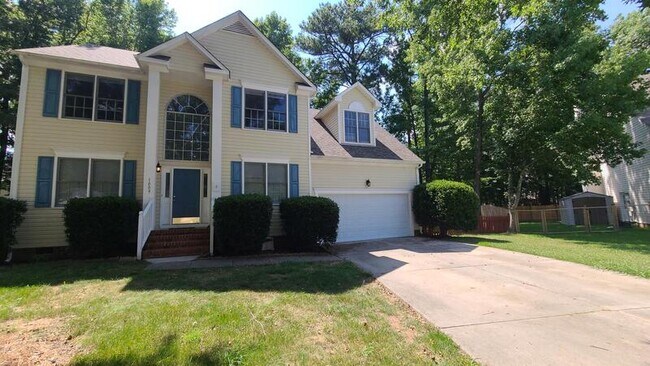 Building Photo - 1009 Friar Tuck Ct