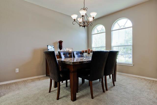 Foto del edificio - 4704 Fox Sedge Ln