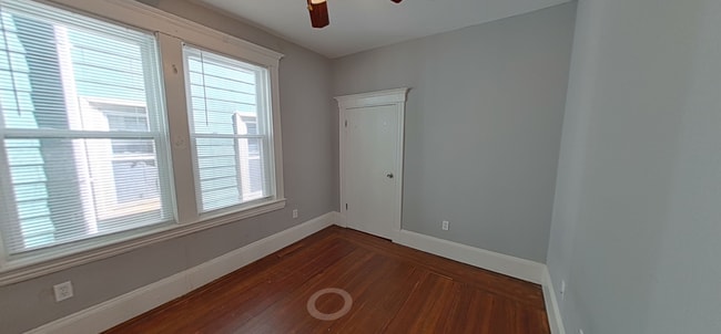 Foto del edificio - 739 Parker St