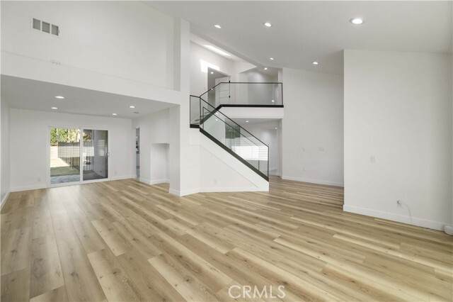 Building Photo - 41305 Chestnut St