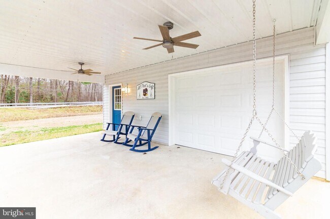 Building Photo - 20544 Piney Point Rd