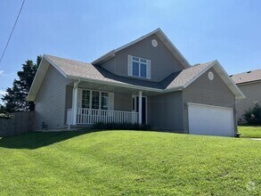 Building Photo - 1504 W Highpoint Cir