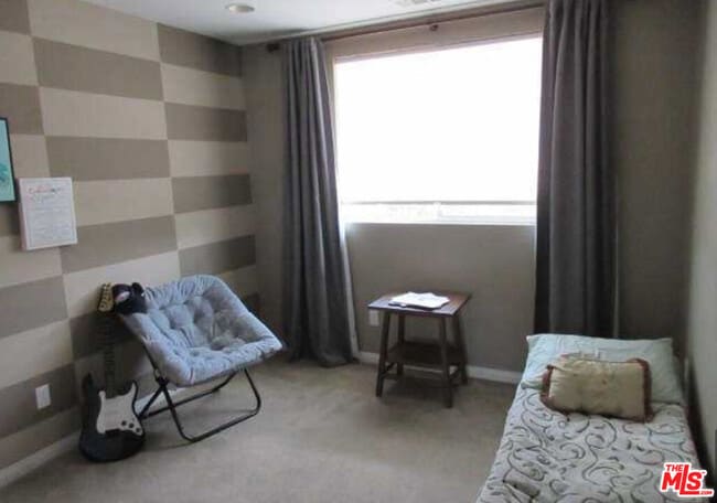 Foto del edificio - 9644 Pine Orchard St