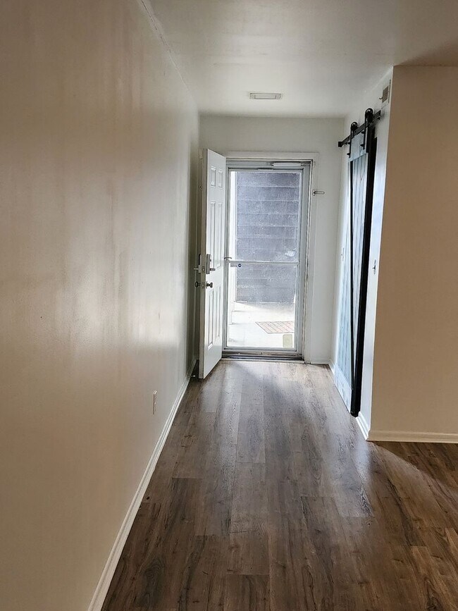 Building Photo - 51 Fair Haven Way