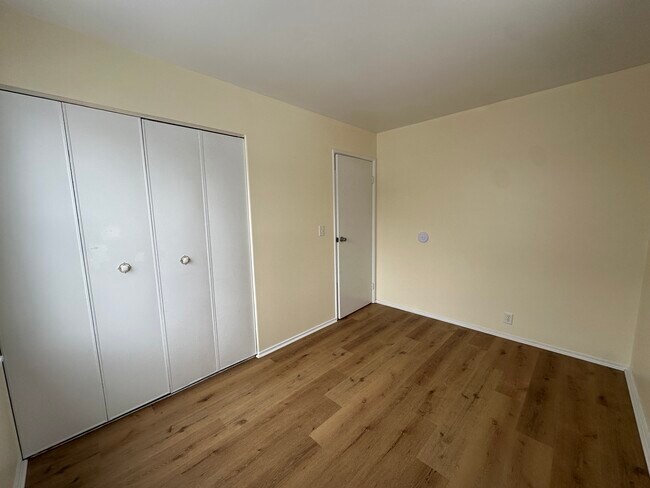 Foto del edificio - 712 Geyer Ave