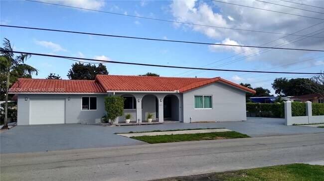 Foto del edificio - 3531 SW 94th Ave
