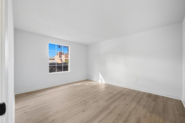 Building Photo - 5201 Atlantic Blvd