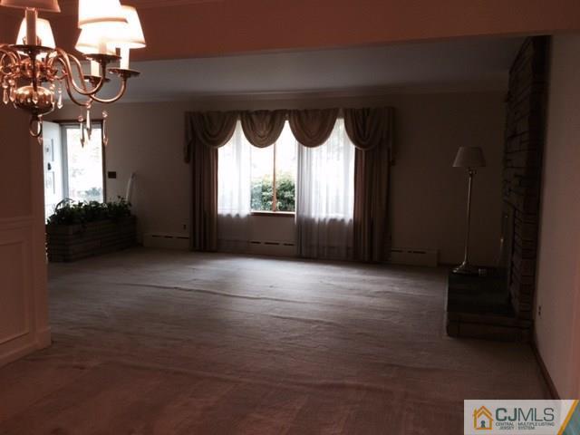 Foto del edificio - 500 Plainfield Rd