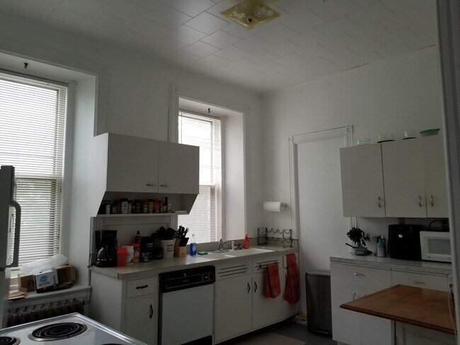 Foto del edificio - 336 N 10th St