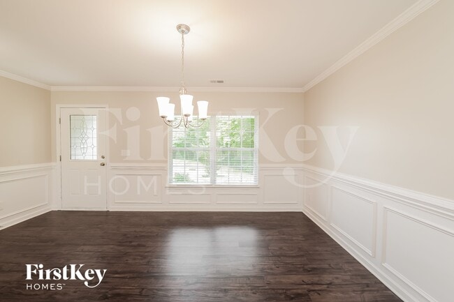 Building Photo - 1684 Castle Peak Dr