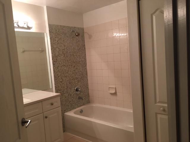Foto del edificio - 6001 SW 70th St