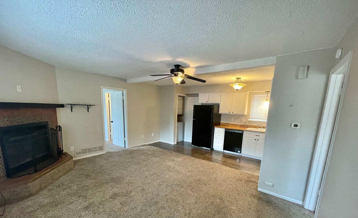 Foto principal - 2030 W Yampa St