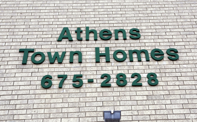 Building Photo - Athens Townhomes