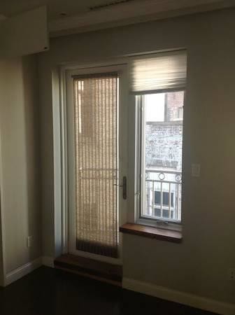 Foto principal - 141 Allen St