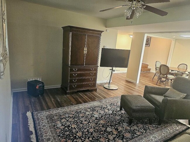 Foto del edificio - 6227 Mountain Brook Way NW