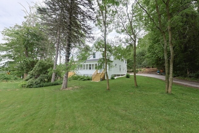Foto del edificio - 1250 Pleasant St