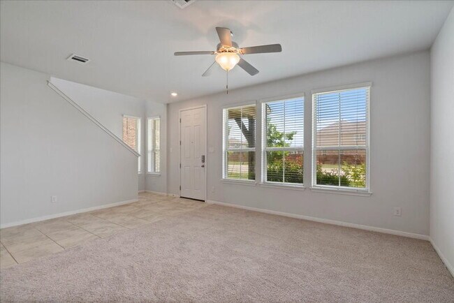 Building Photo - 5711 Pleasanton Pkwy